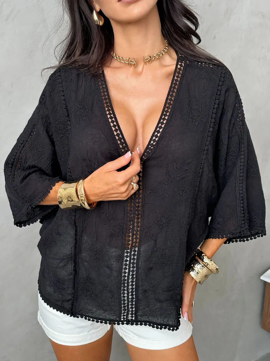 Блузка нарядная летняя