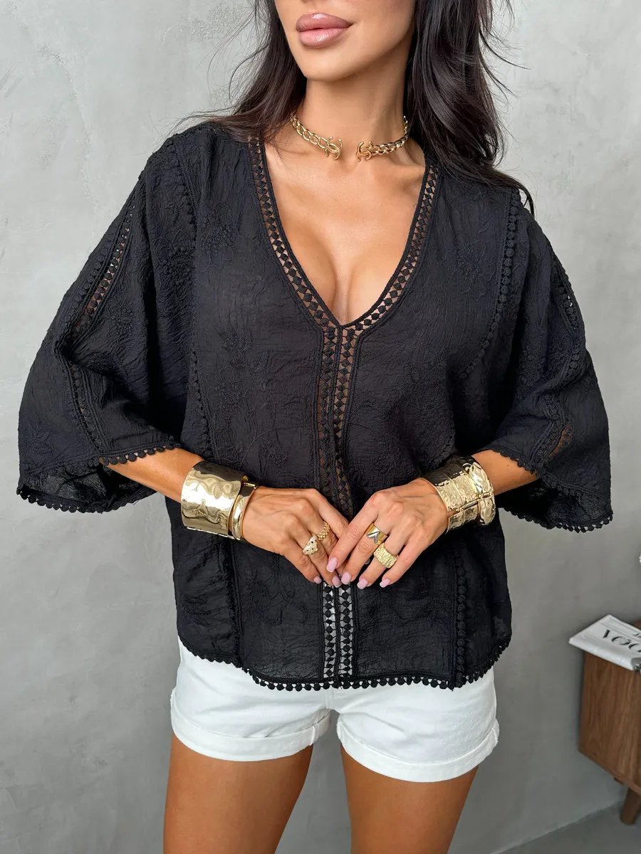 Блузка нарядная летняя