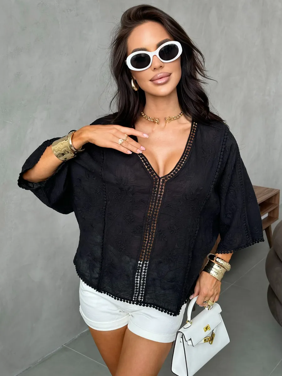 Блузка нарядная летняя