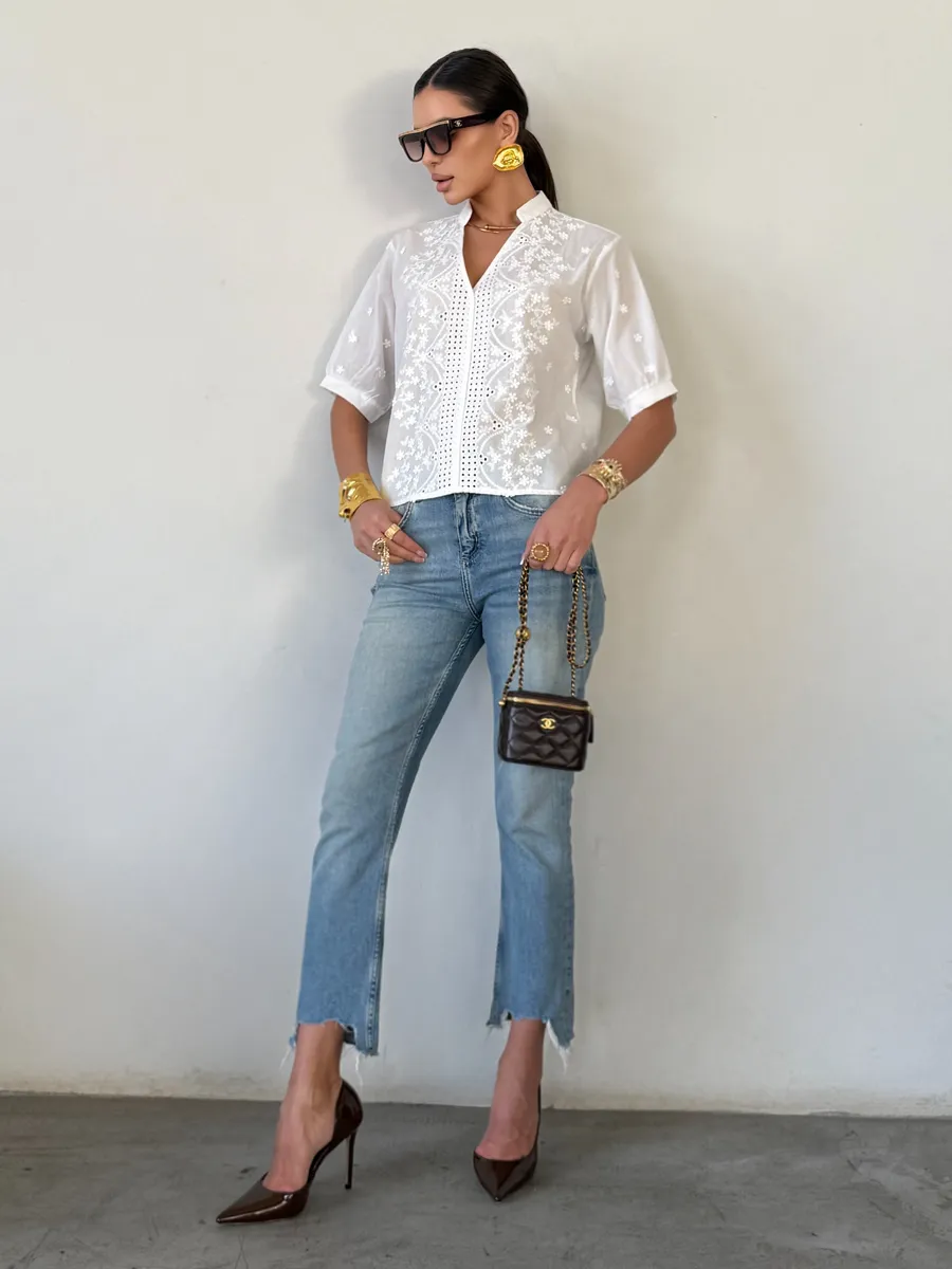 Белая блузка нарядная летняя