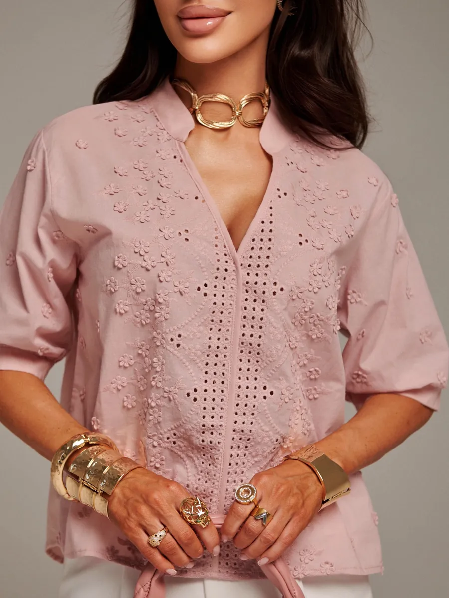 Розовая блузка нарядная летняя