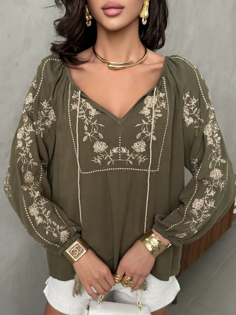 Хаки блузка нарядная летняя