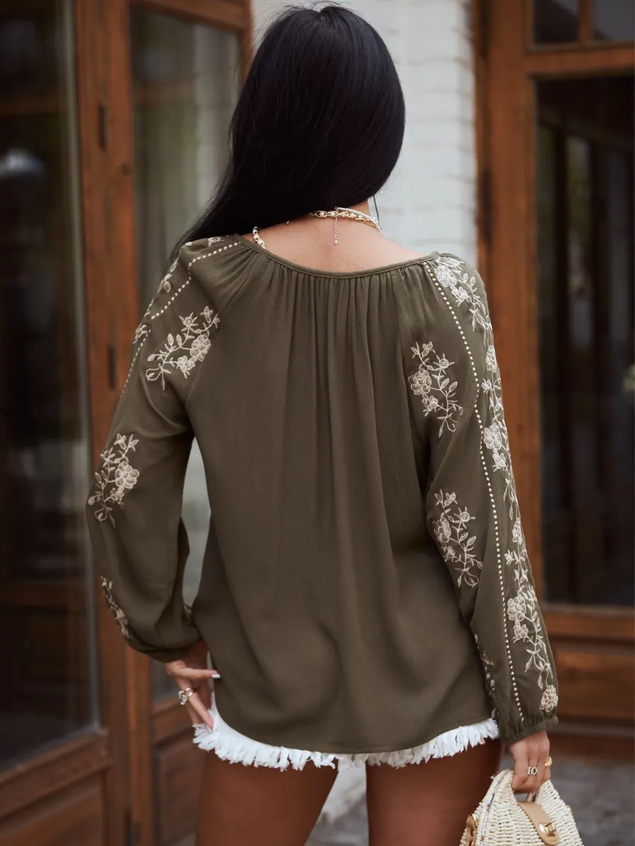 Хаки блузка нарядная летняя