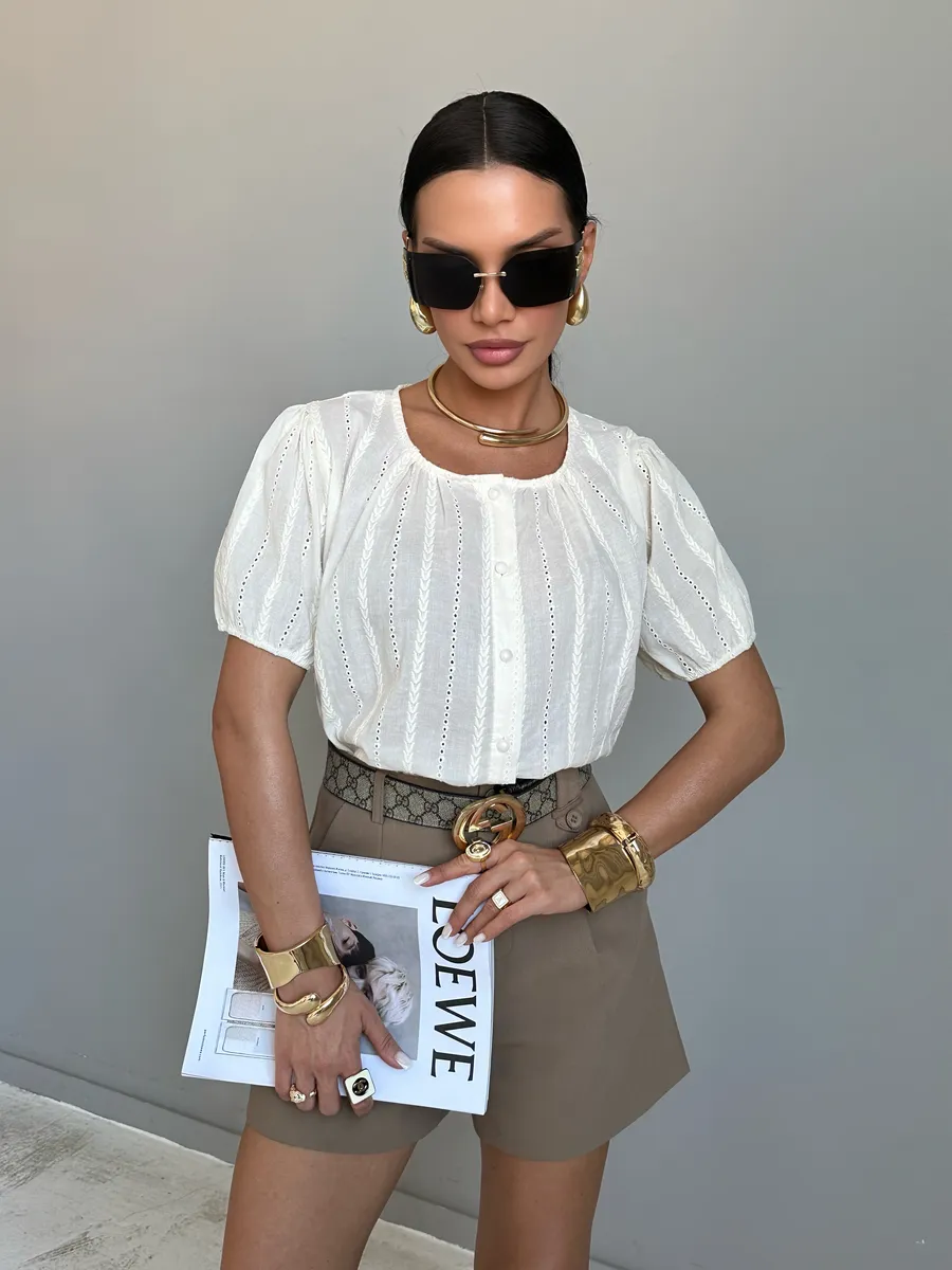 Молочная блузка летняя нарядная