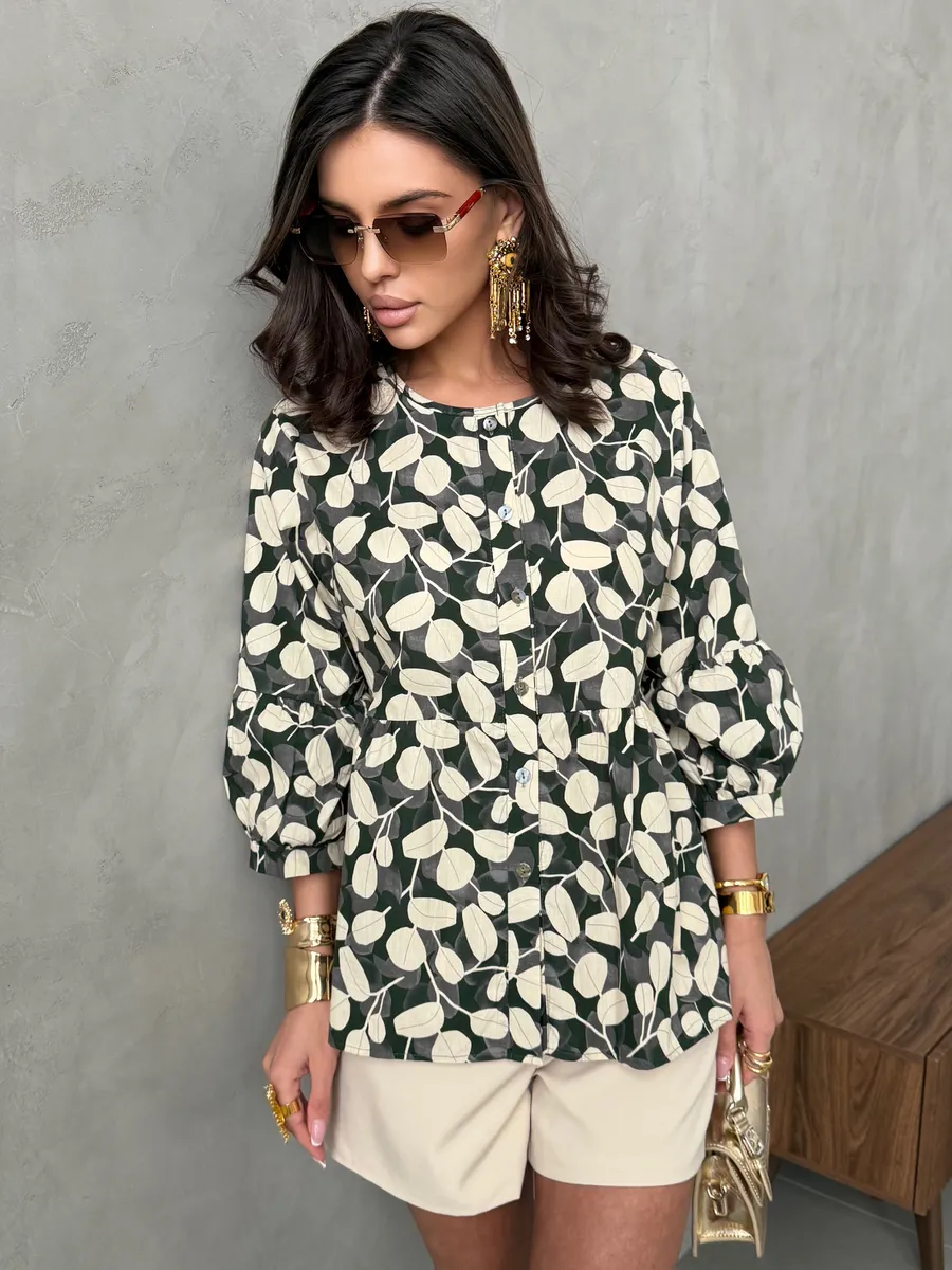 Бежевая блузка нарядная летняя