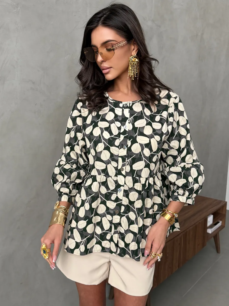 Бежевая блузка нарядная летняя