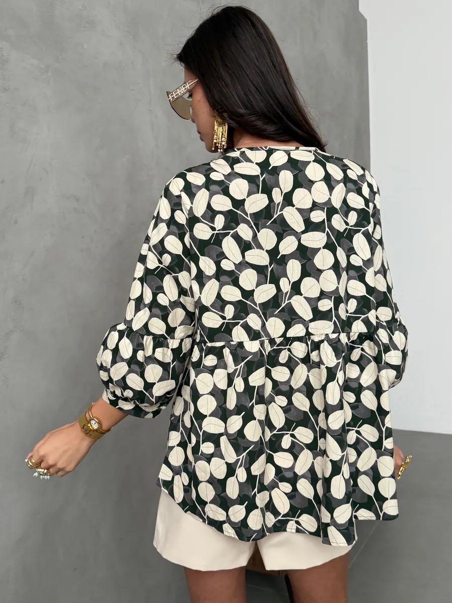 Бежевая блузка нарядная летняя