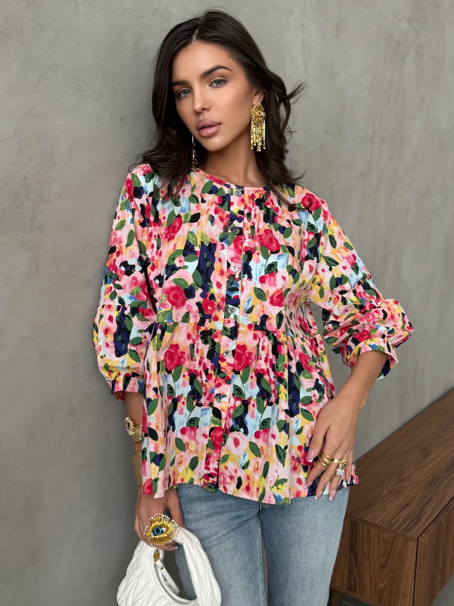 Розовая блузка нарядная летняя