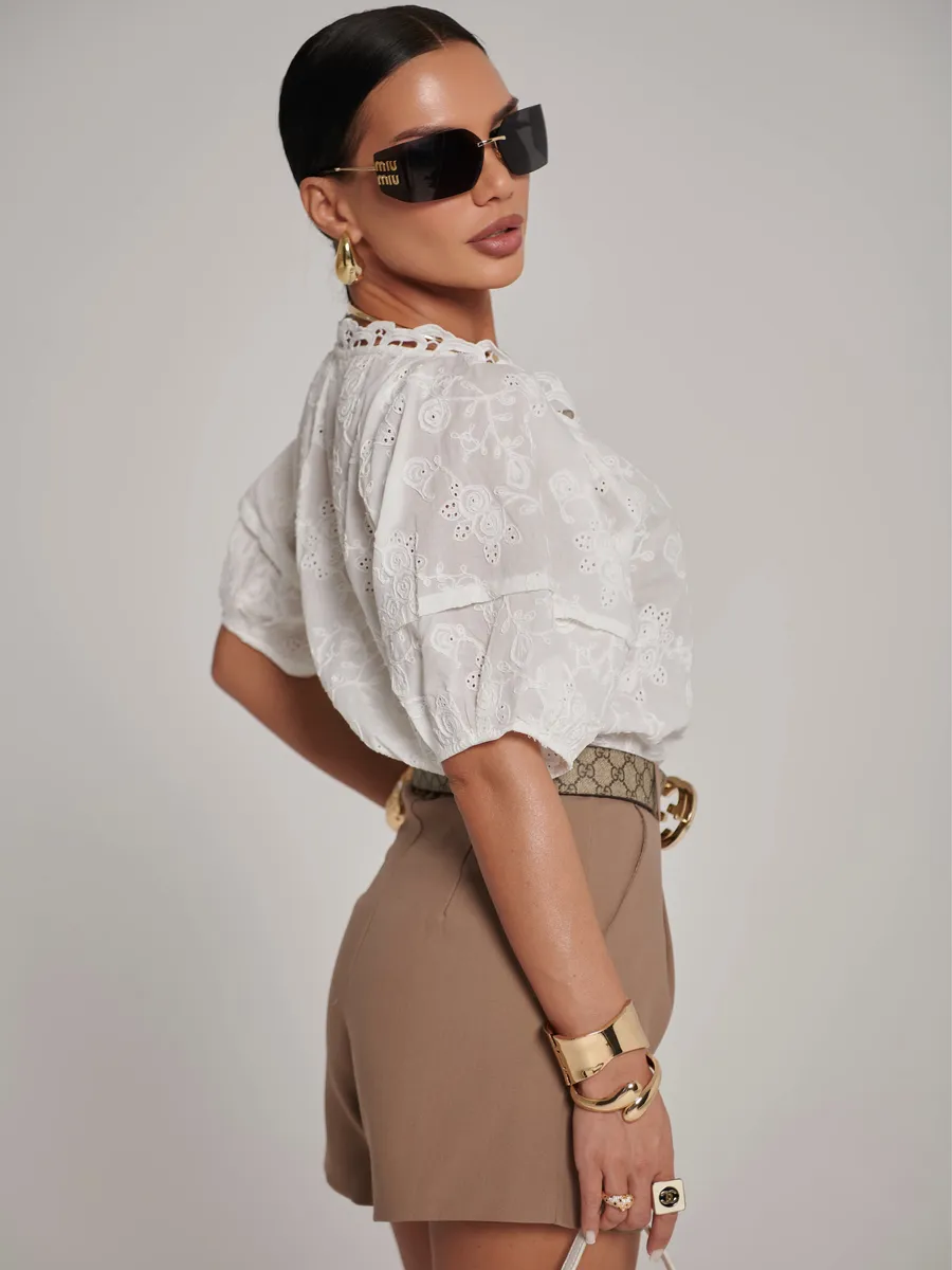 Белая блузка нарядная летняя