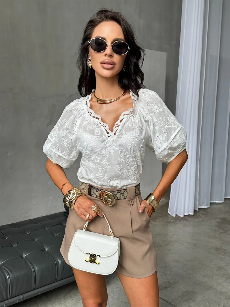 Белая блузка нарядная летняя