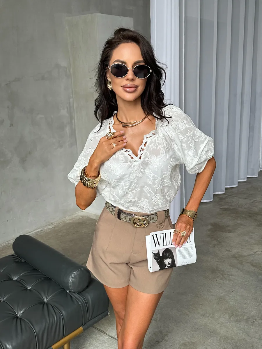 Белая блузка нарядная летняя