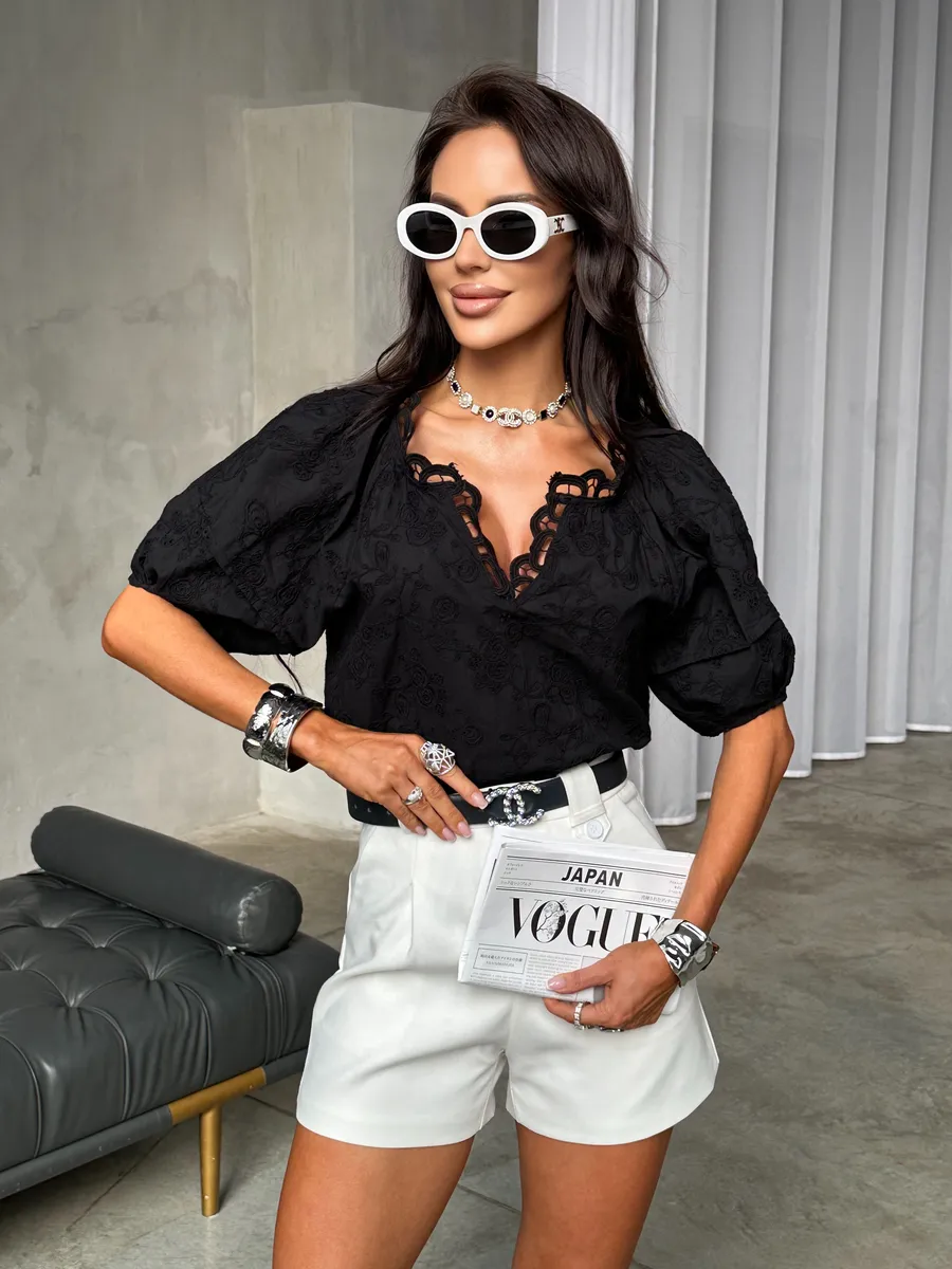 Блузка нарядная летняя