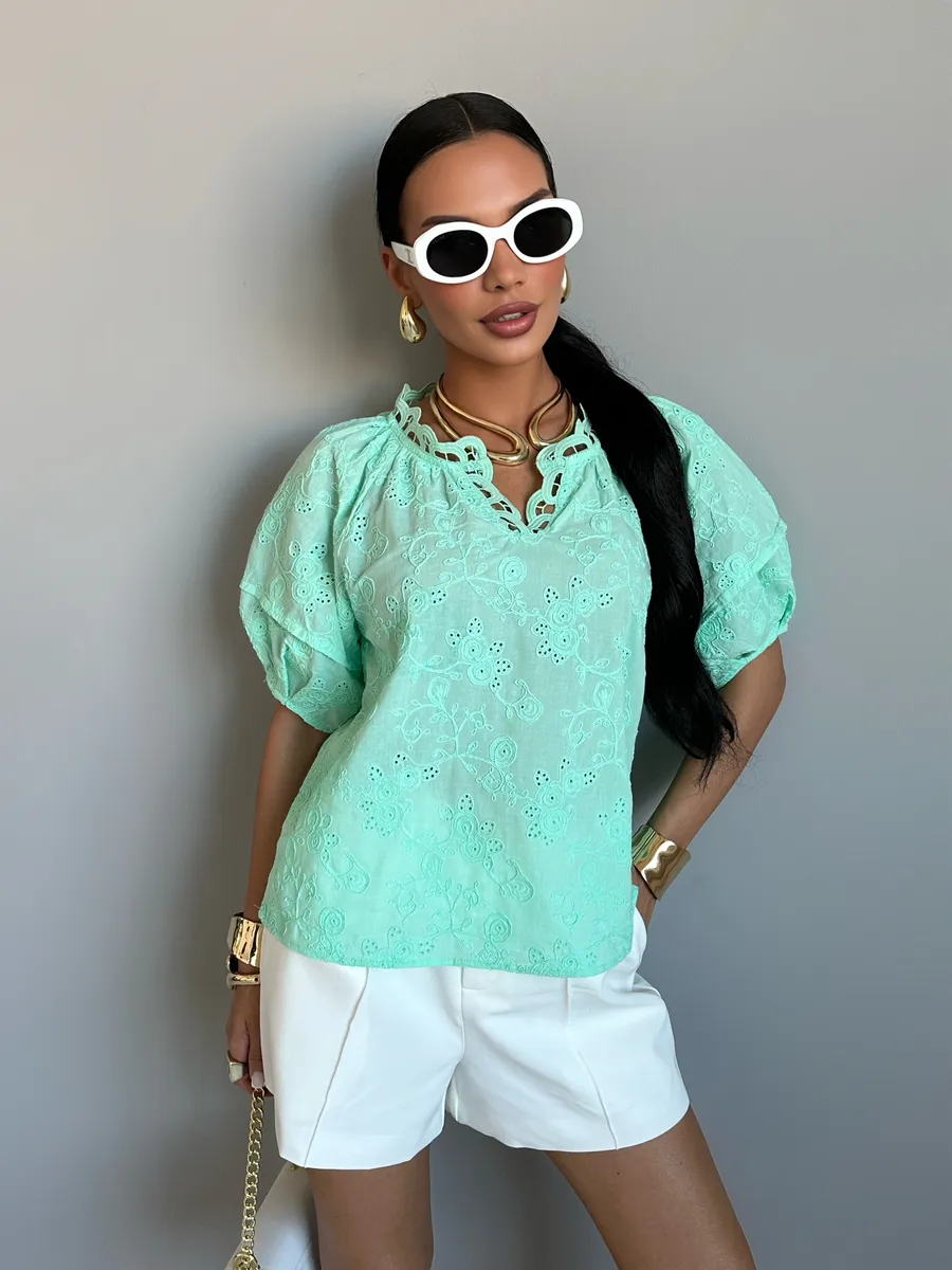 Свежий мятная блузка нарядная летняя