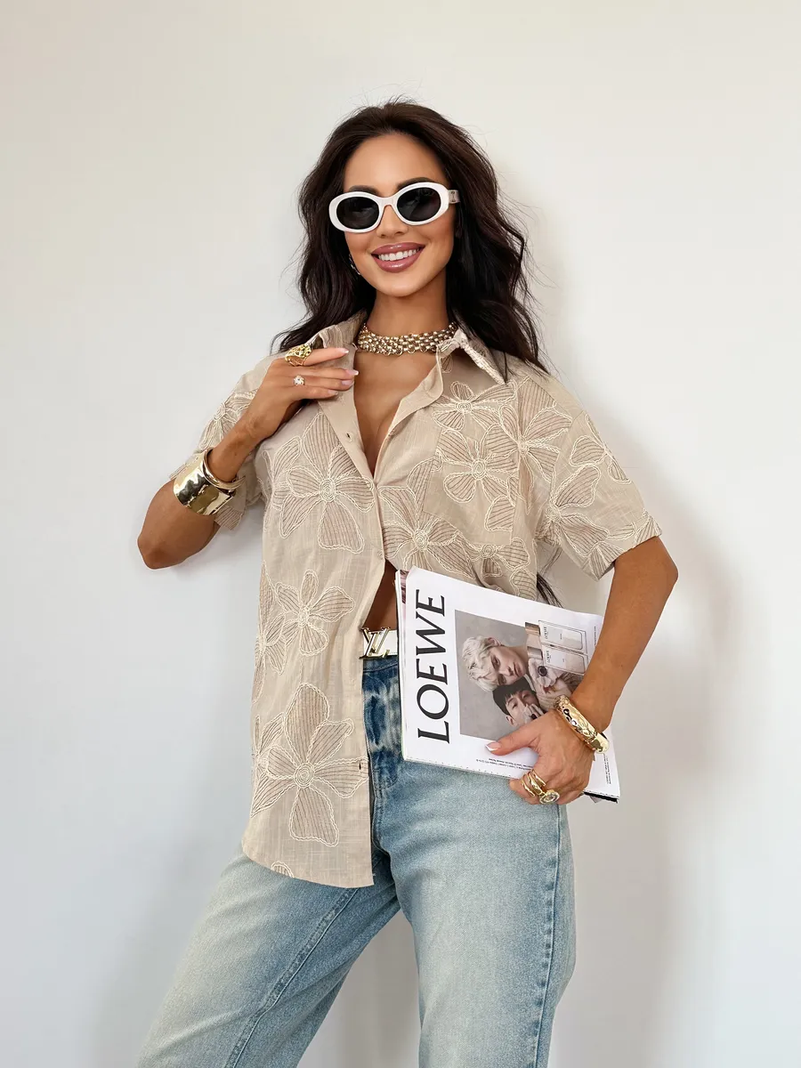 Рубашка нарядная летняя