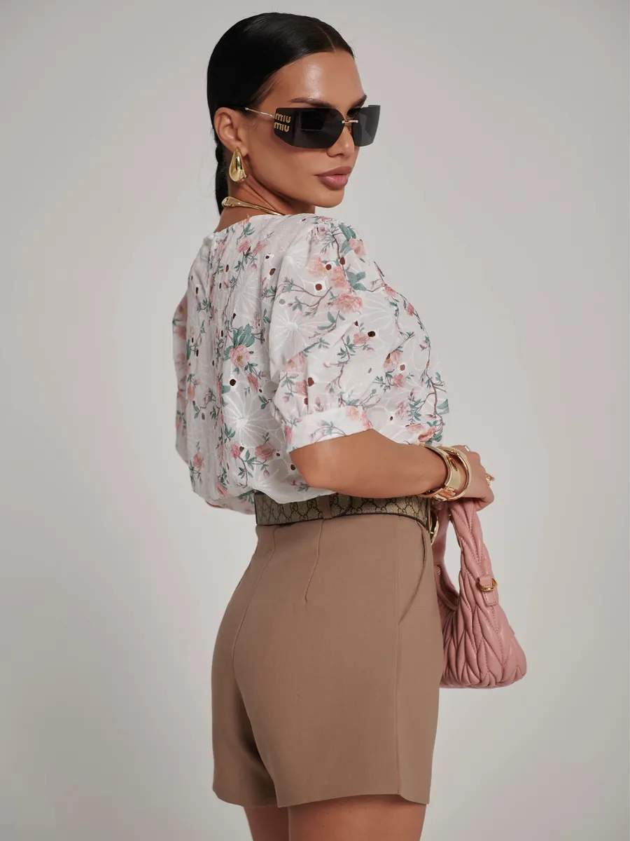 Белая блузка нарядная летняя