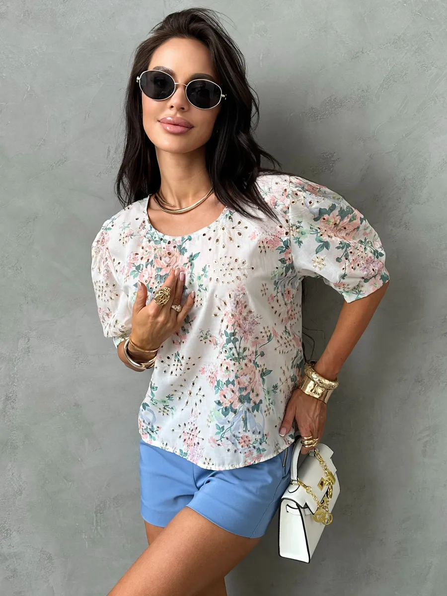 Блузка нарядная летняя