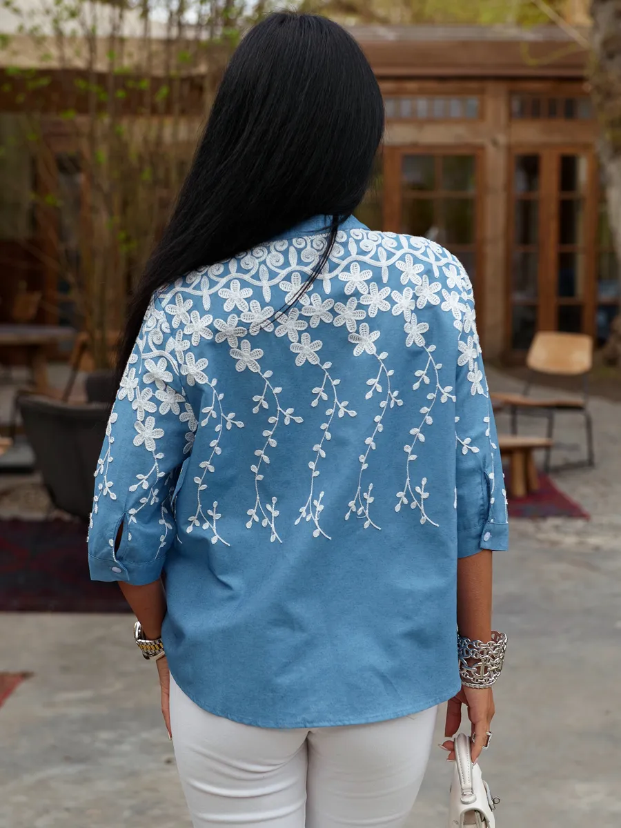 Голубая блузка нарядная летняя