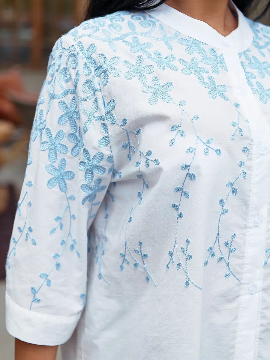 Белая блузка нарядная летняя