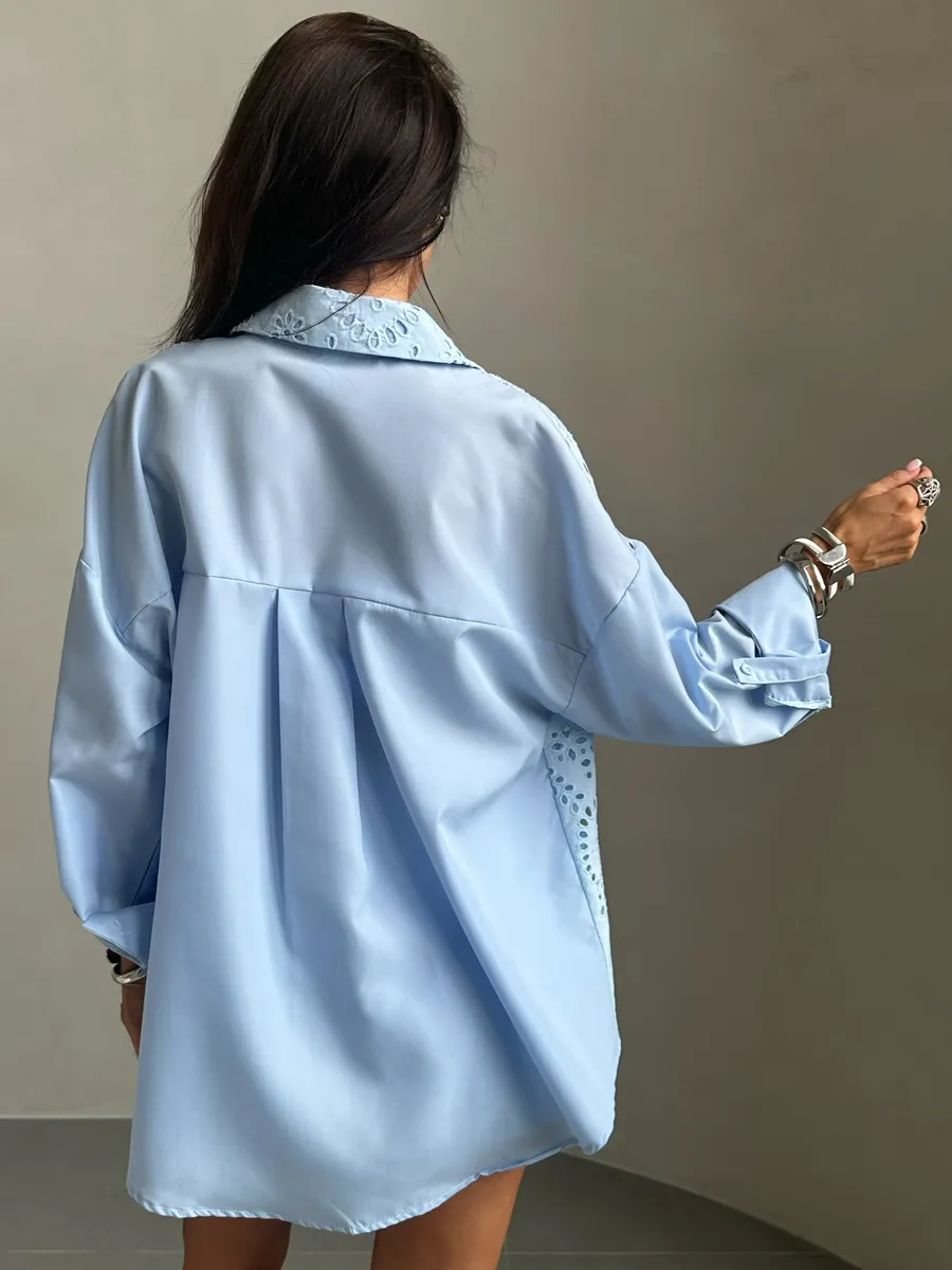 Голубая рубашка нарядная оверсайз