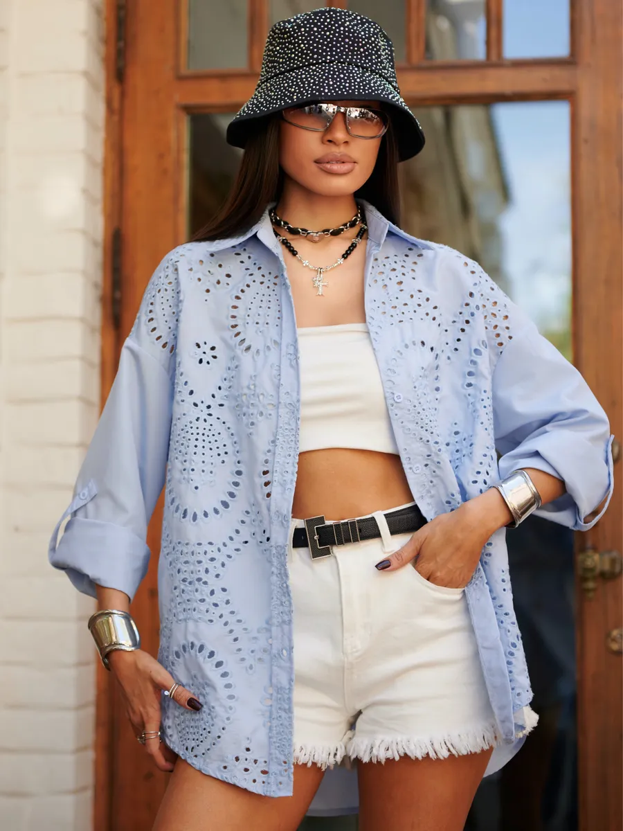 Голубая рубашка нарядная оверсайз