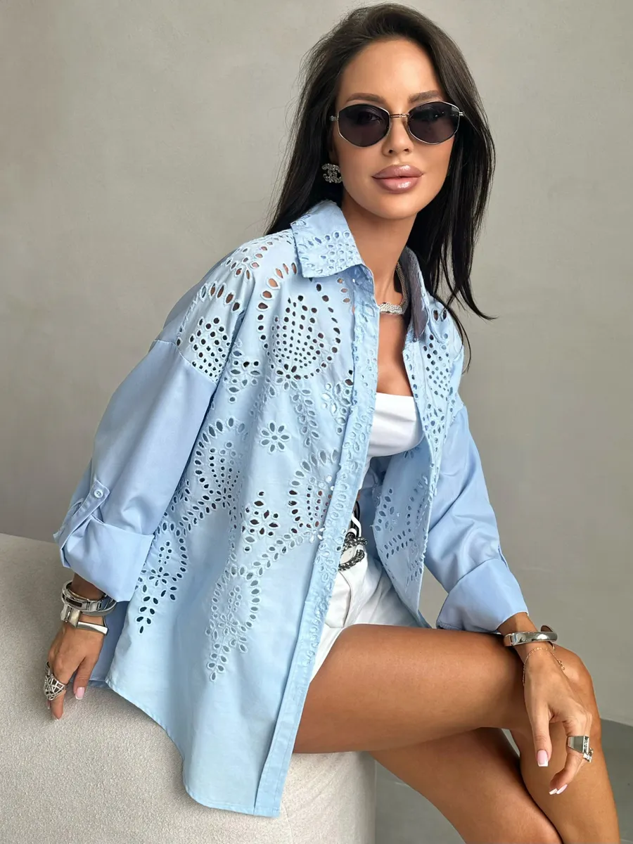 Голубая рубашка нарядная оверсайз