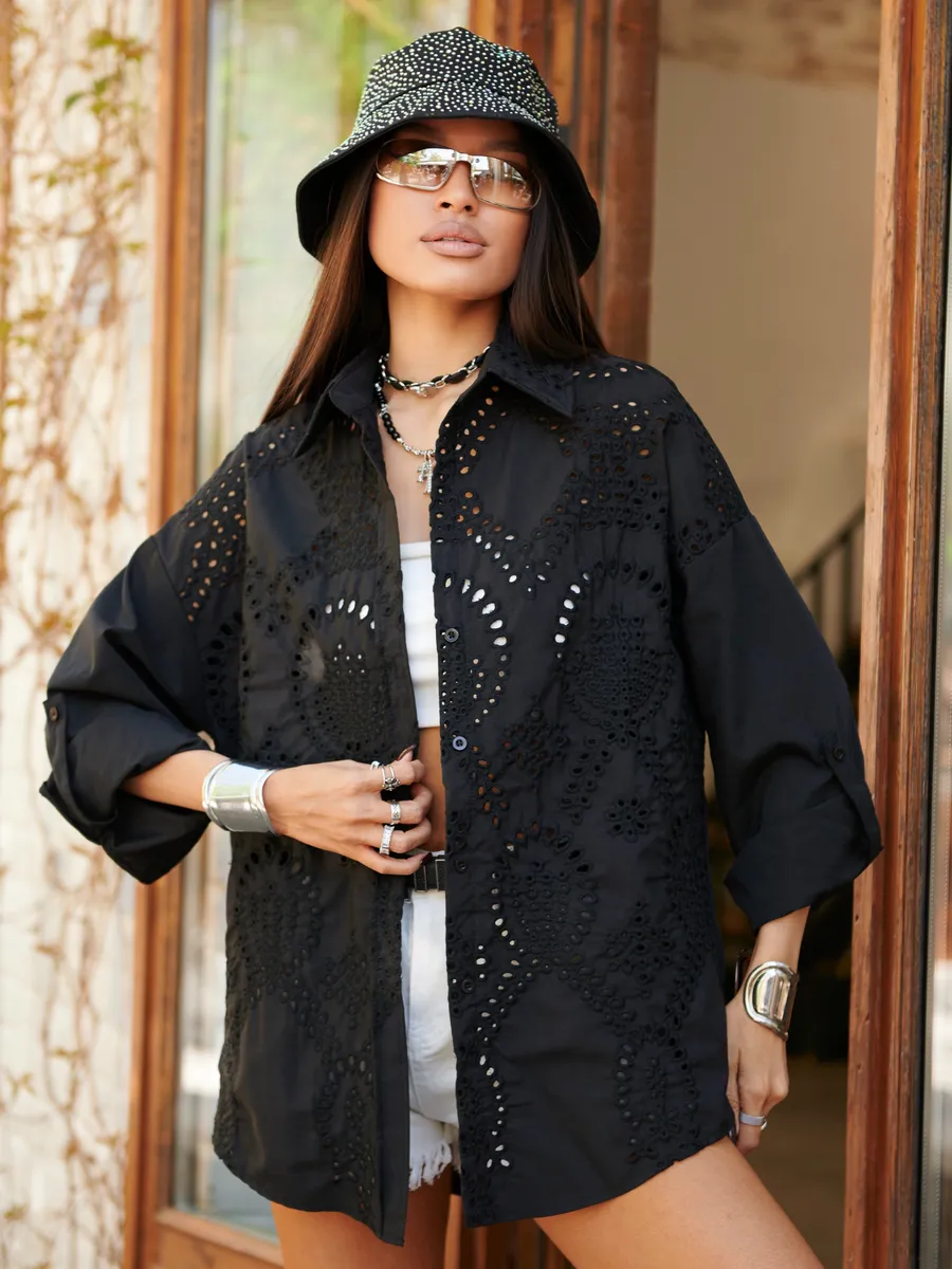 Черная рубашка нарядная оверсайз