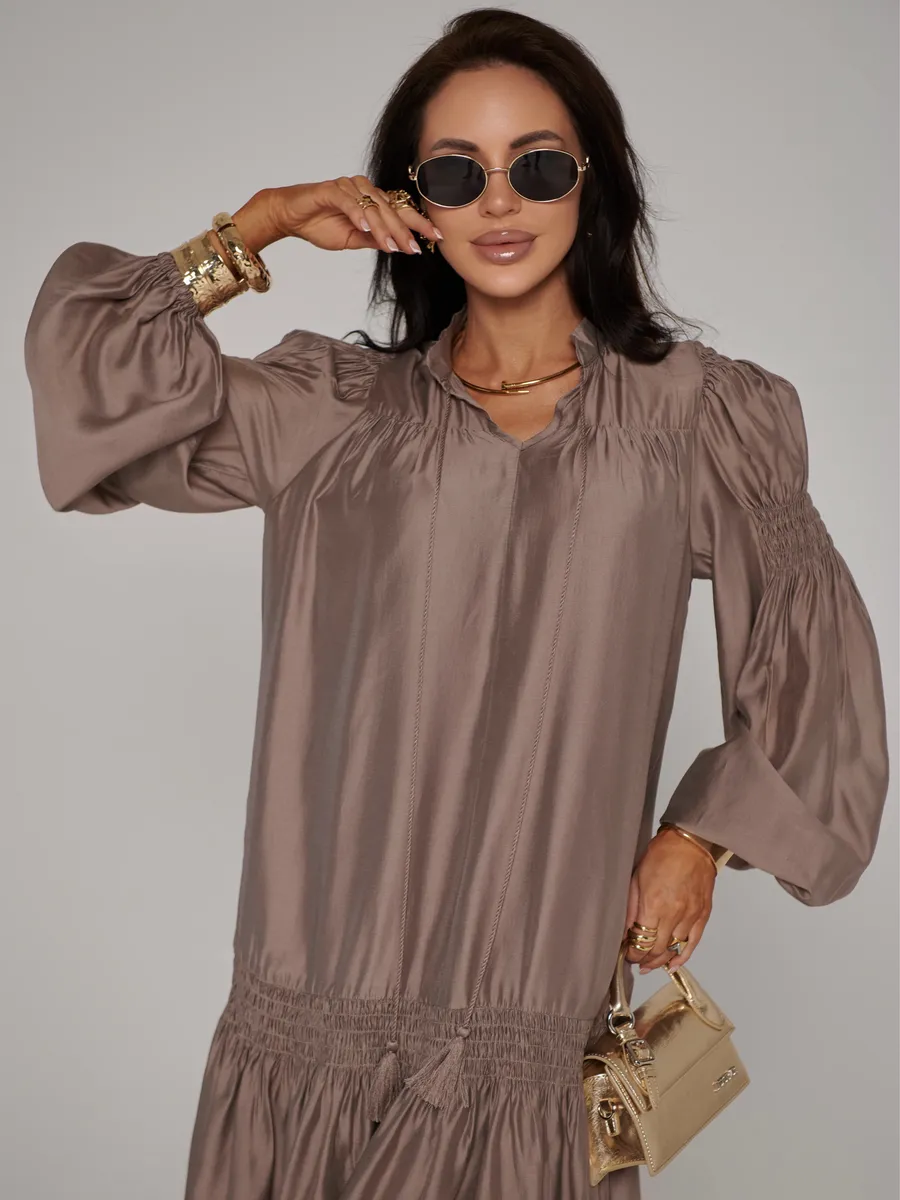 Светло-коричневое платье праздничное летнее