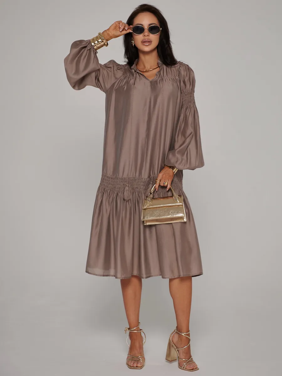 Светло-коричневое платье праздничное летнее