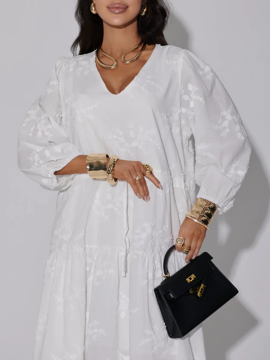 Белое платье летнее