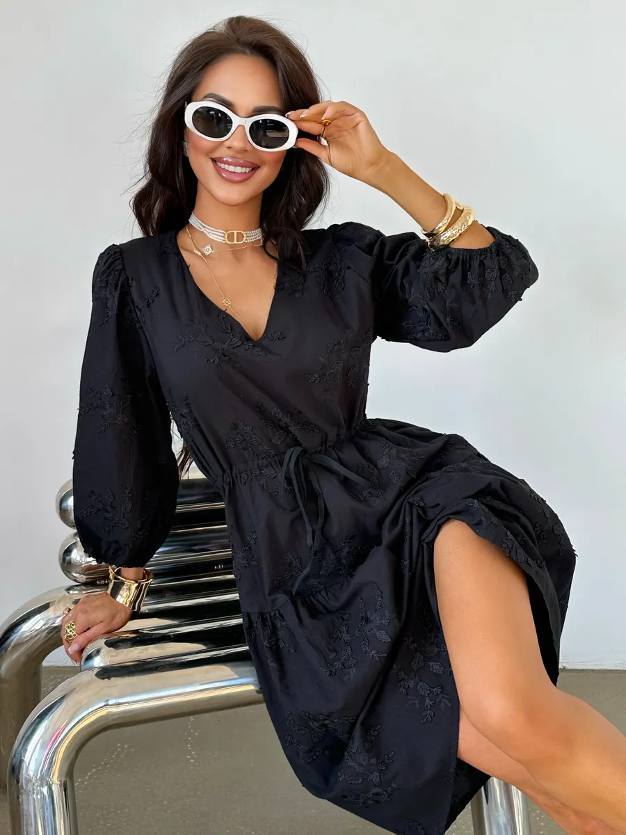 Черное платье летнее