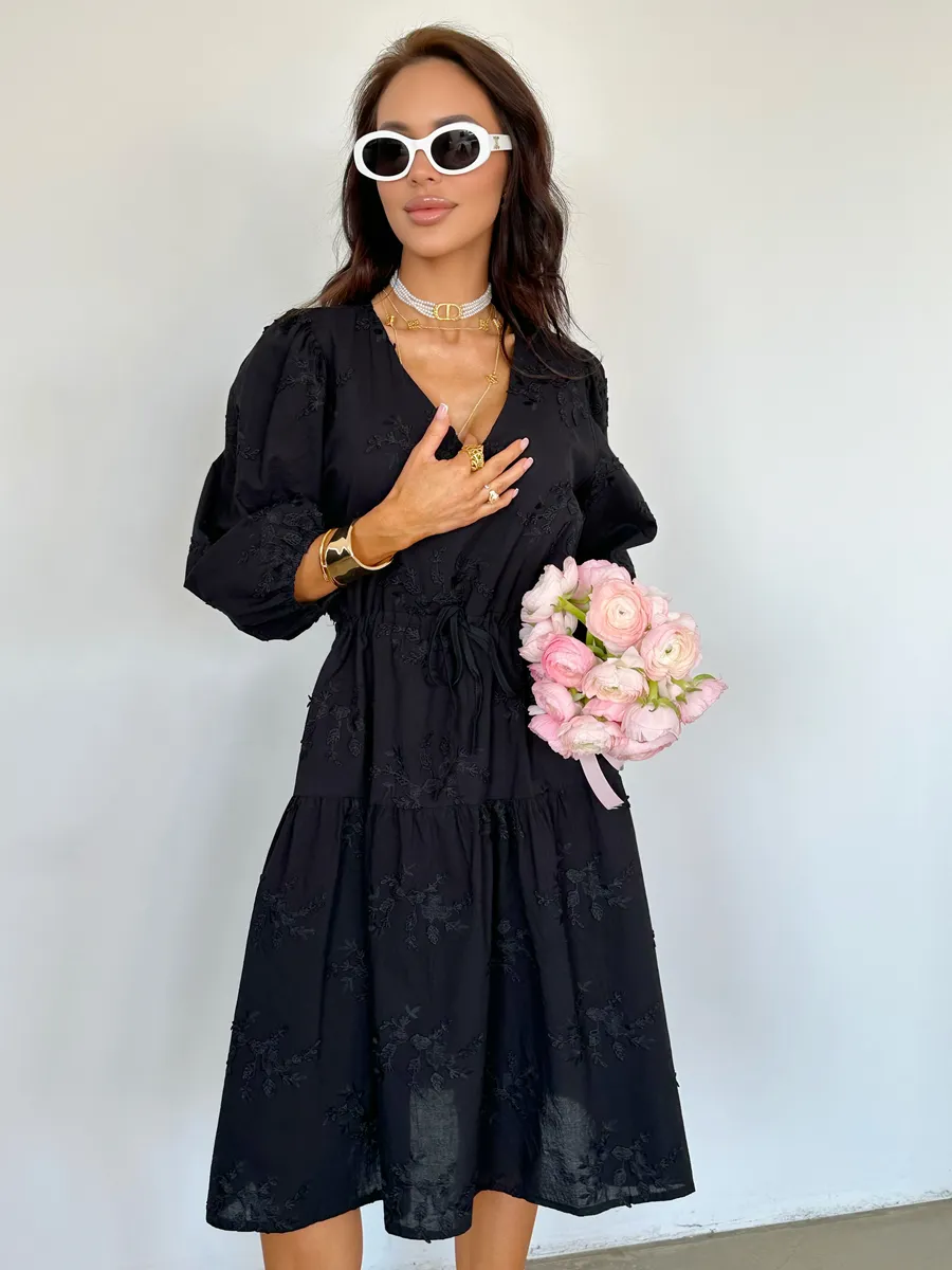 Черное платье летнее