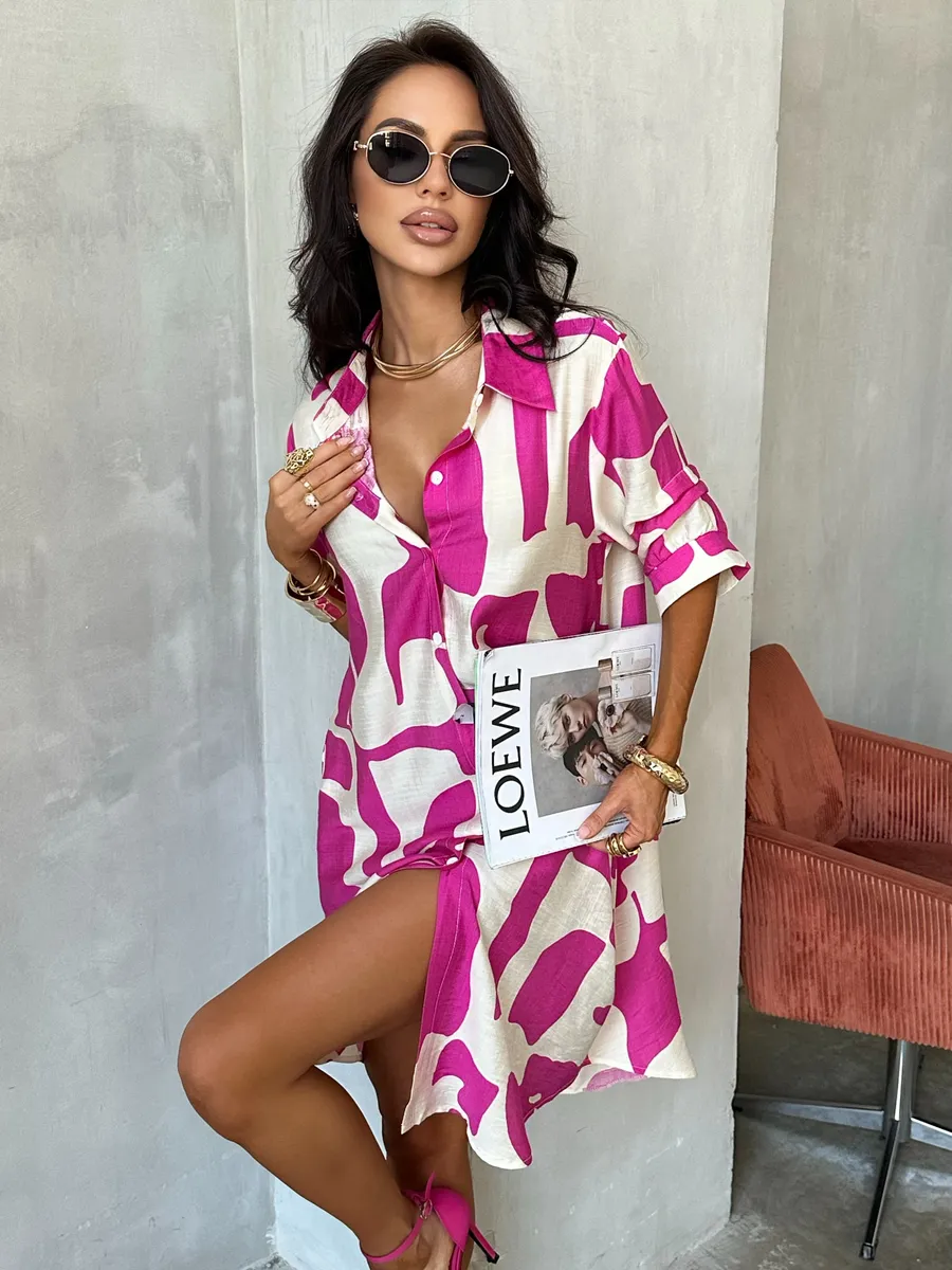 Розовое платье летнее