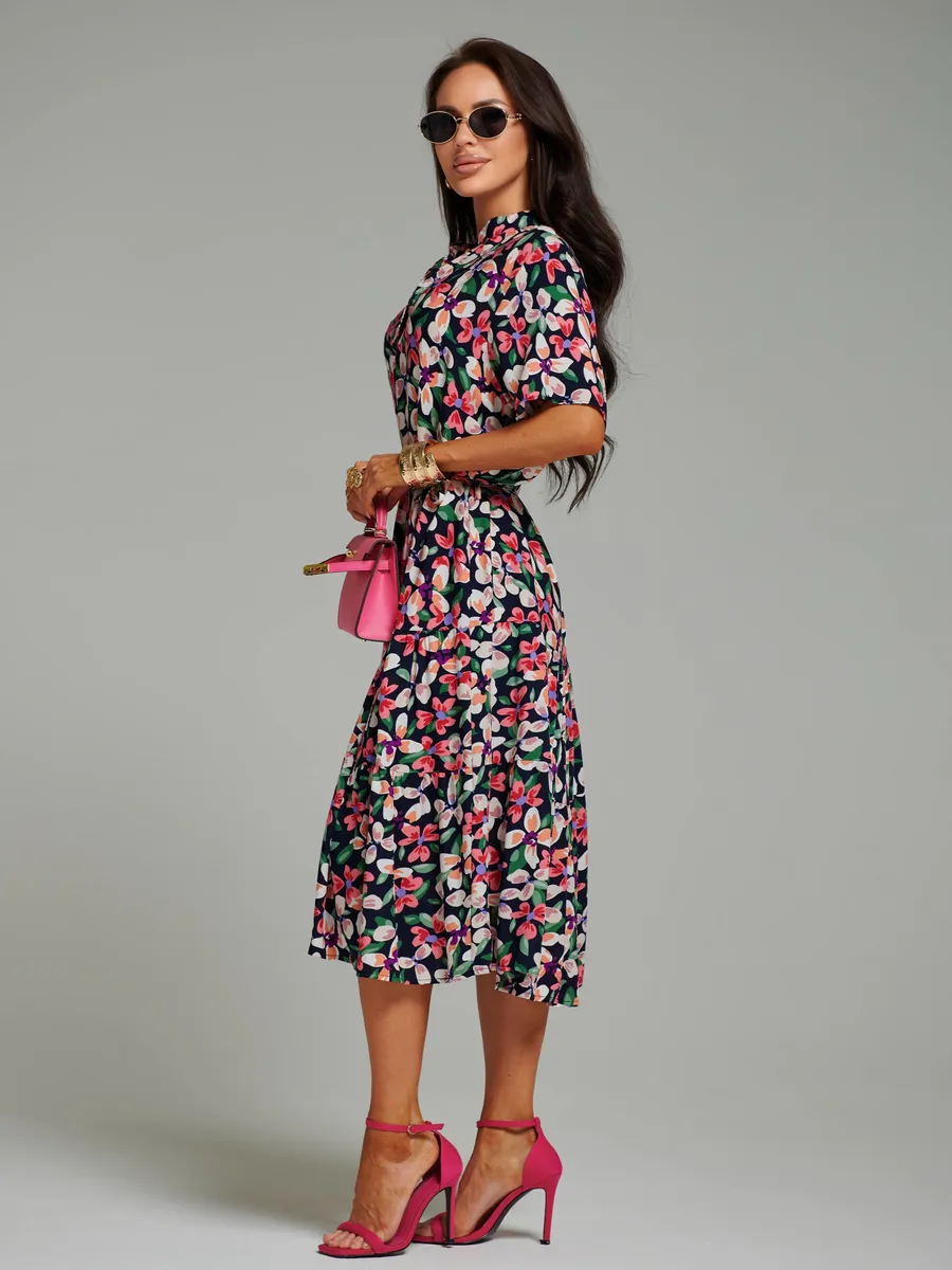 Зеленое платье летнее