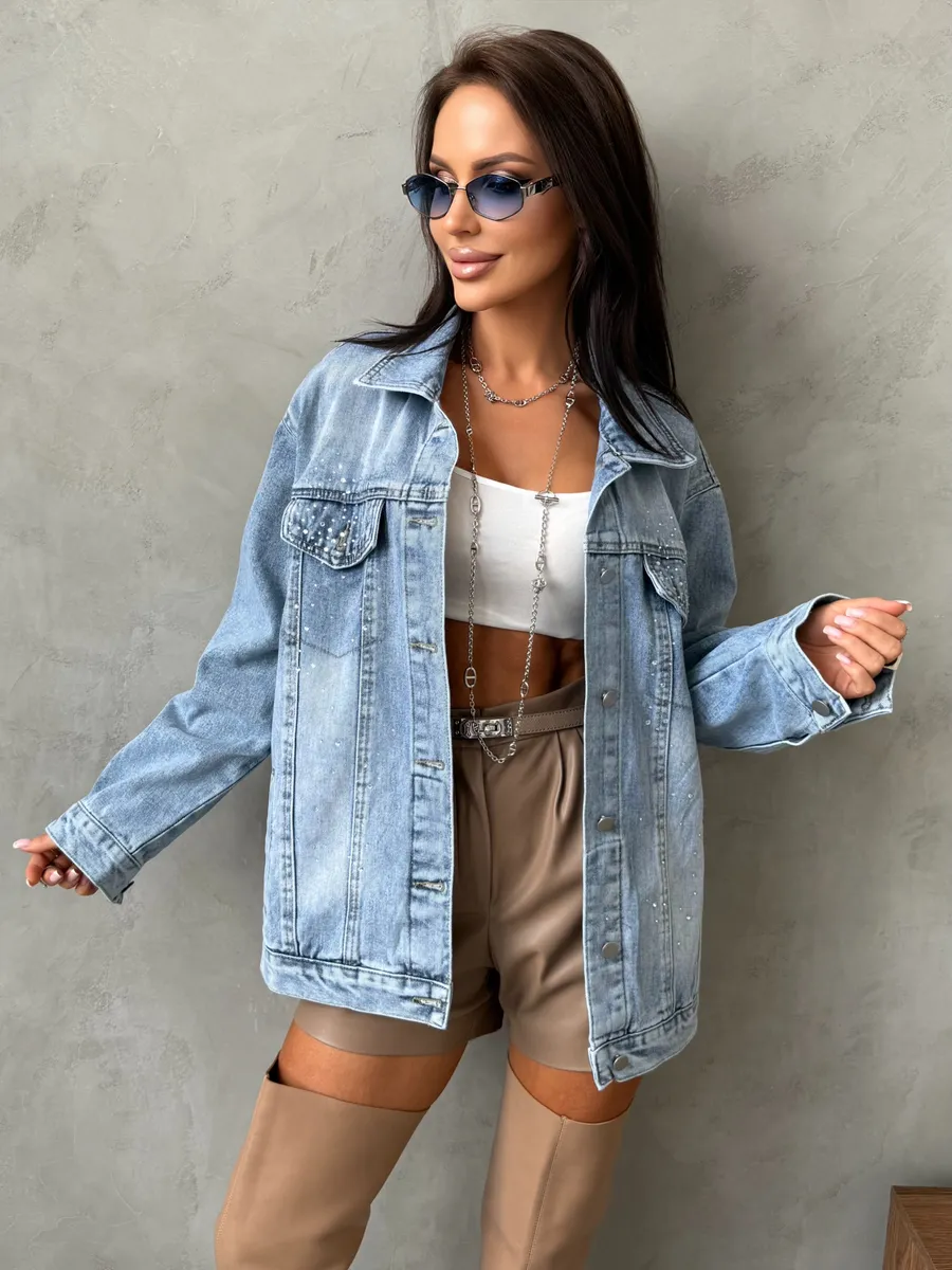 Синяя джинсовая куртка летняя