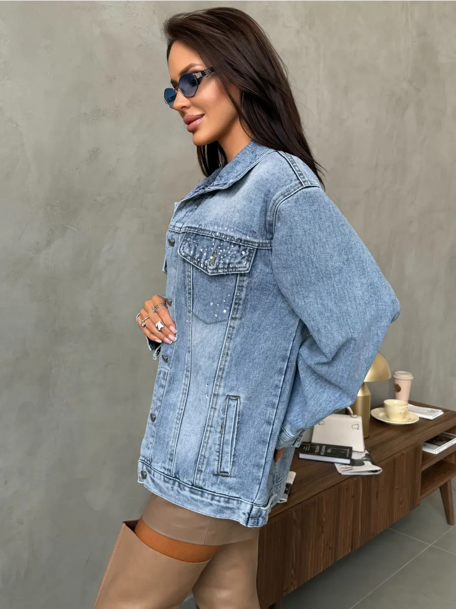 Синяя джинсовая куртка летняя