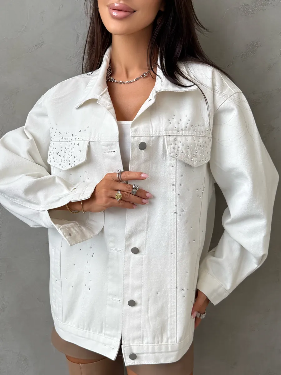 Белая джинсовая куртка летняя