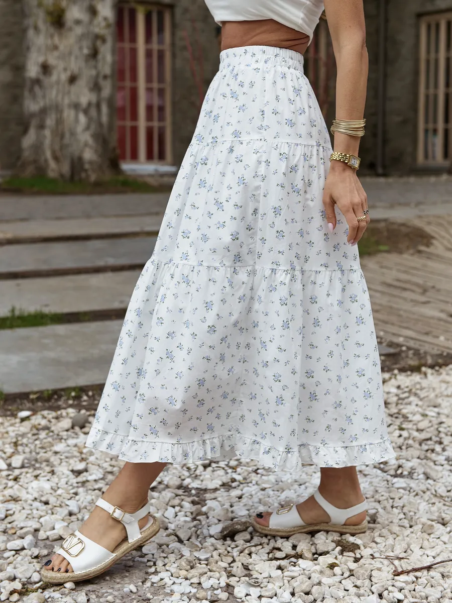 Голубая юбка летняя длинная