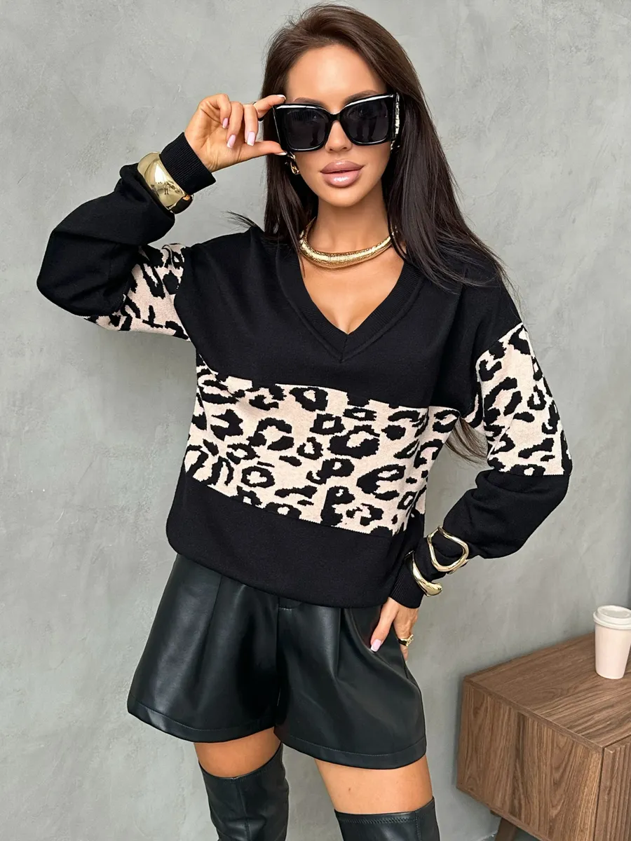 Черная кофта теплая с длинным рукавом