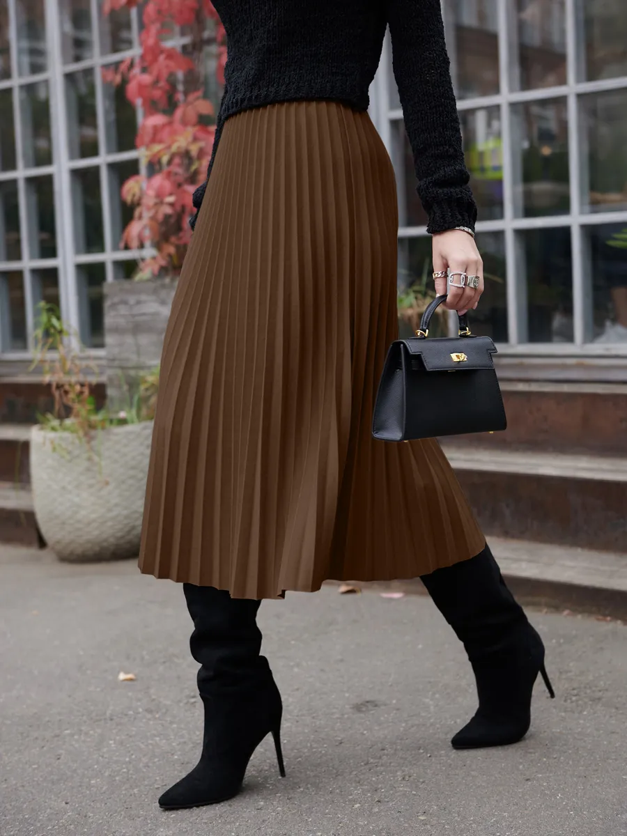 Коричневая юбка миди теплая