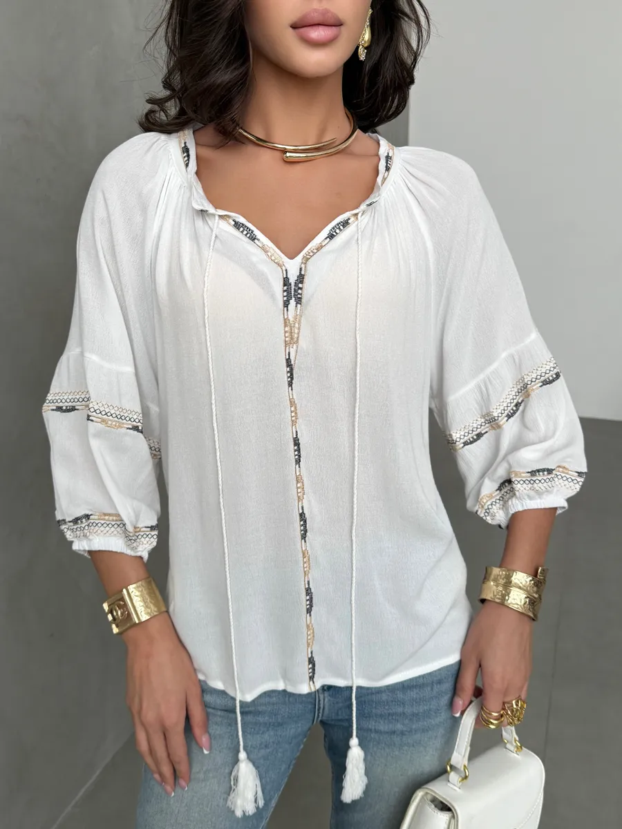 Белая блузка нарядная летняя