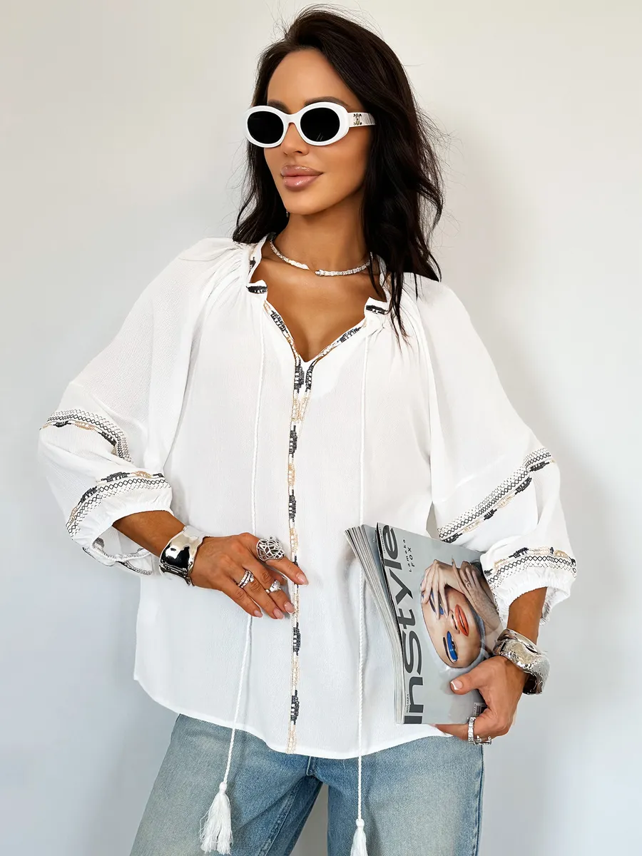 Блузка нарядная летняя