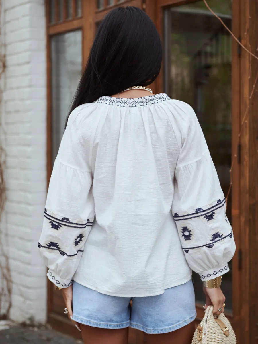 Белая блузка нарядная летняя