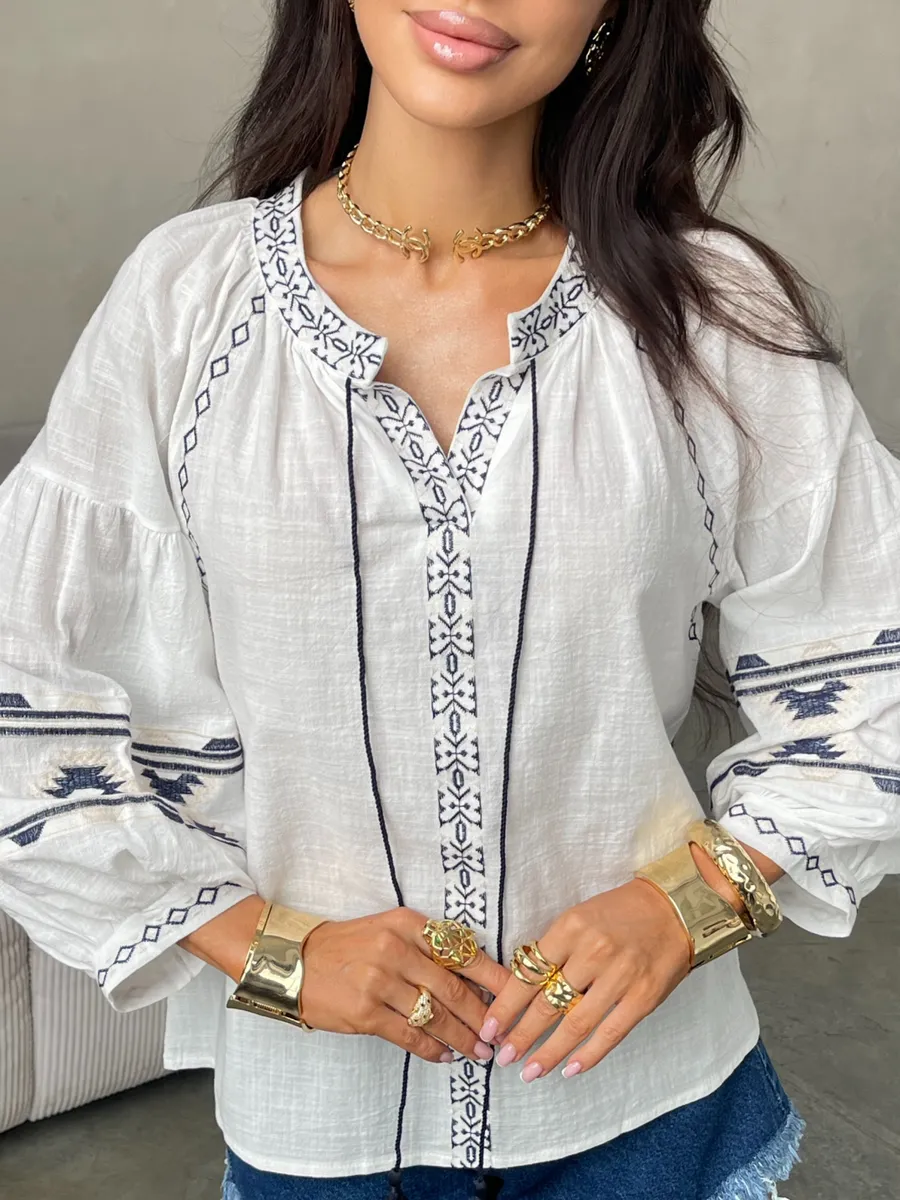 Белая блузка нарядная летняя