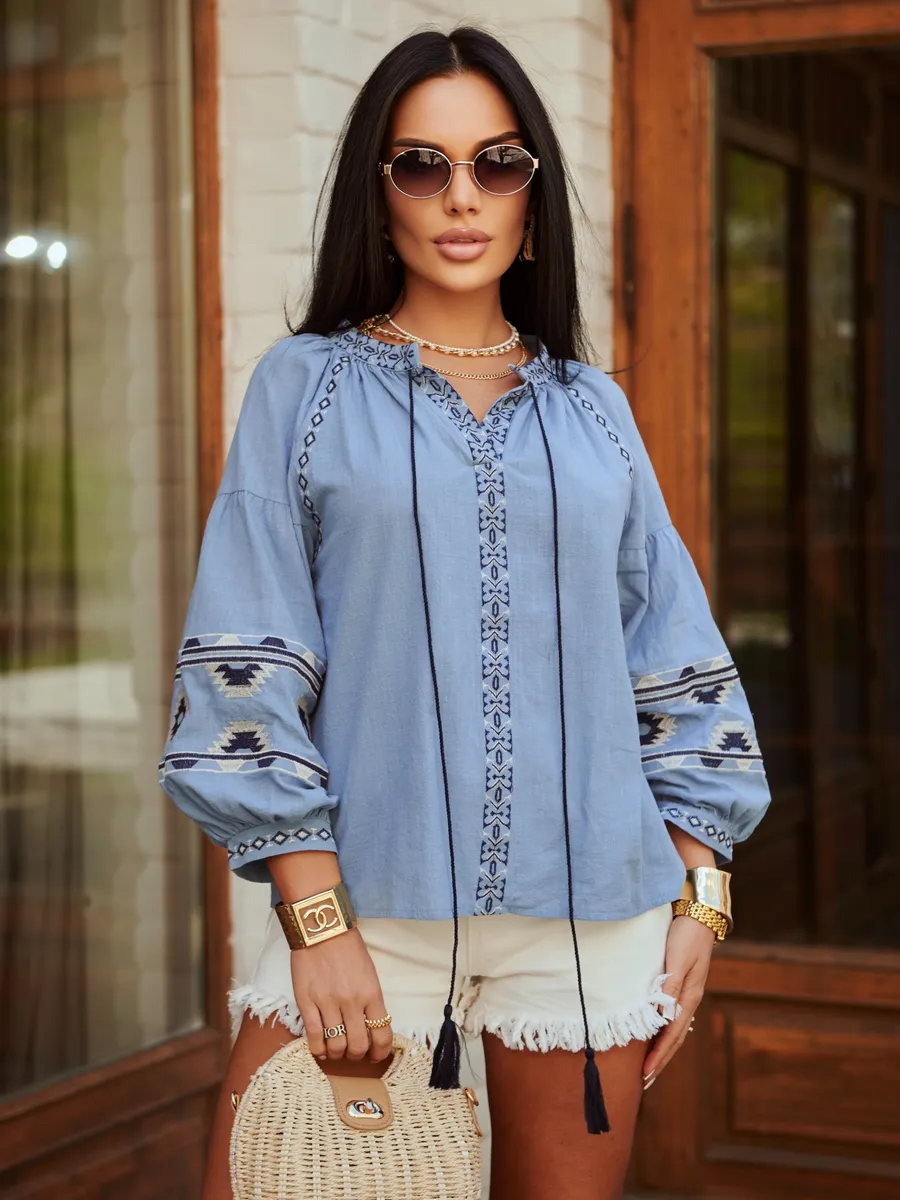 Блузка нарядная летняя