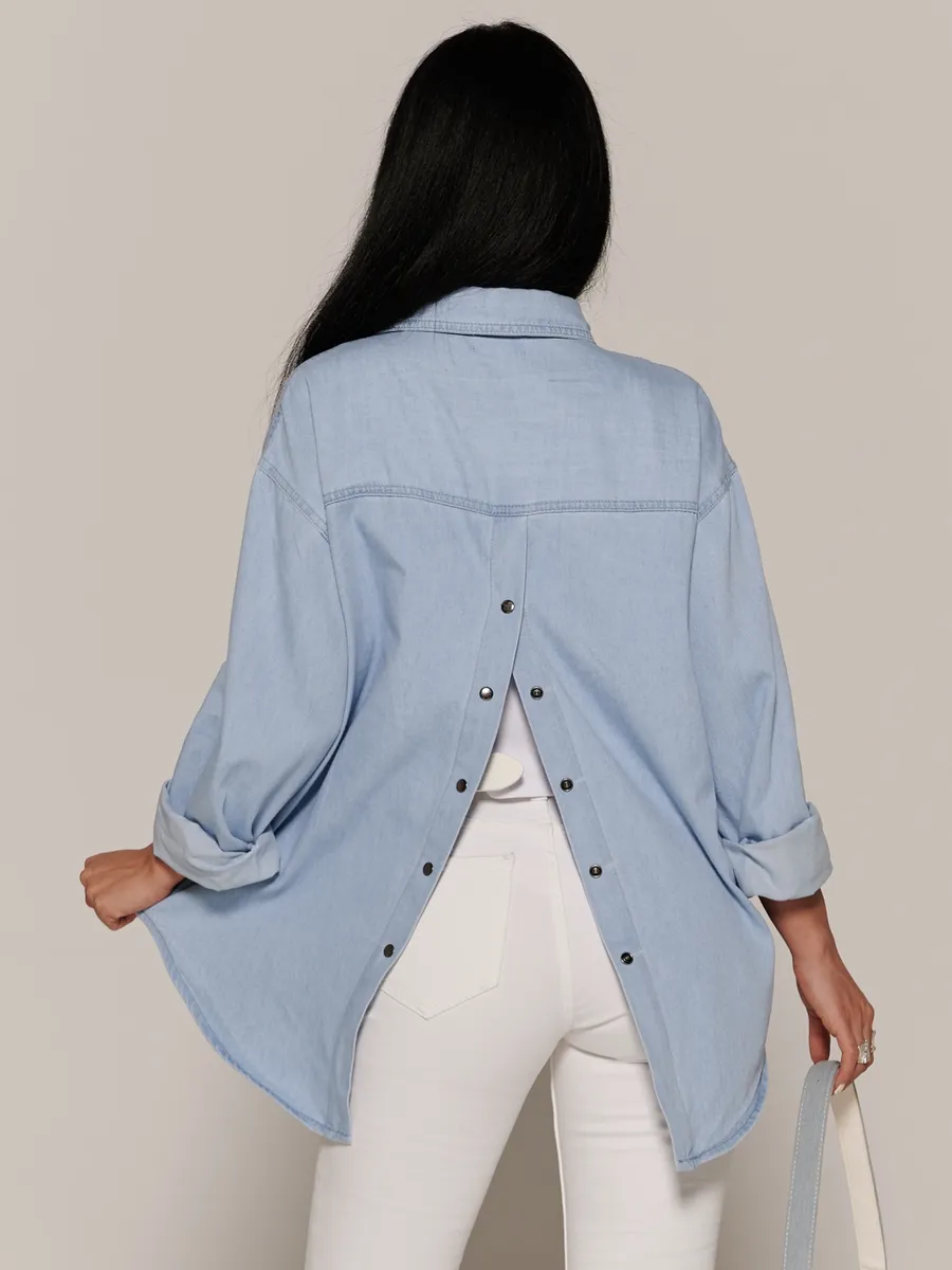 Синяя джинсовая рубашка оверсайз