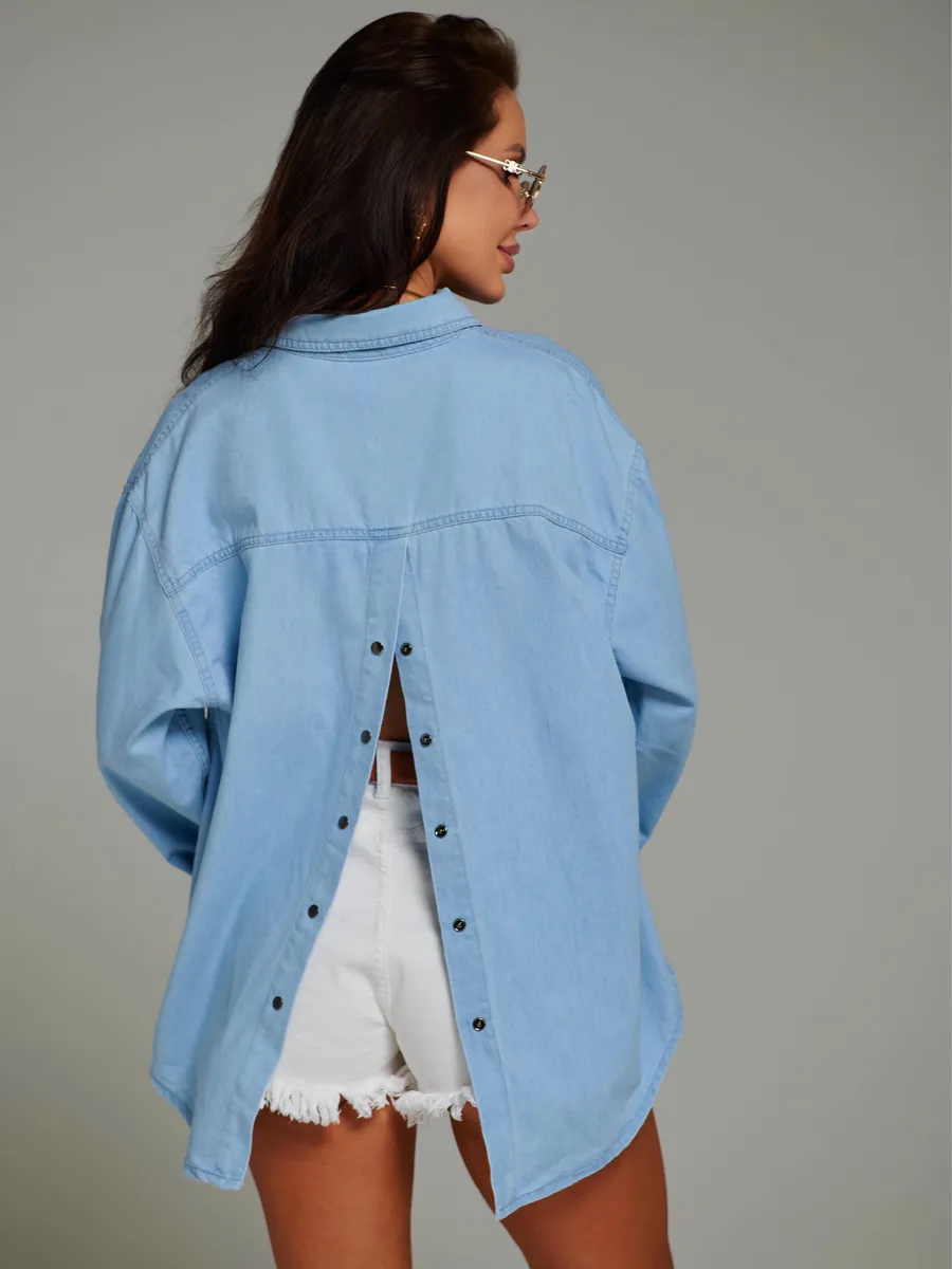 Синяя джинсовая рубашка оверсайз