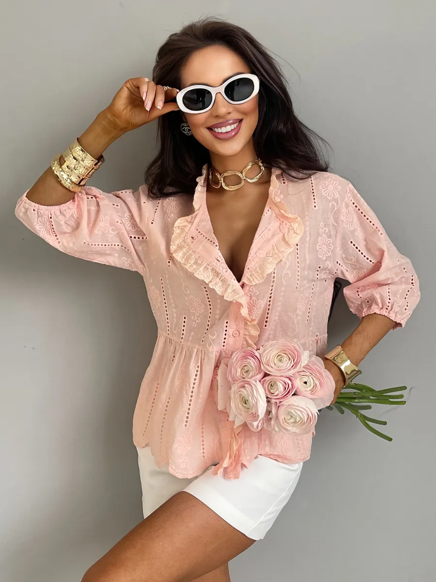 Розовая блузка нарядная летняя