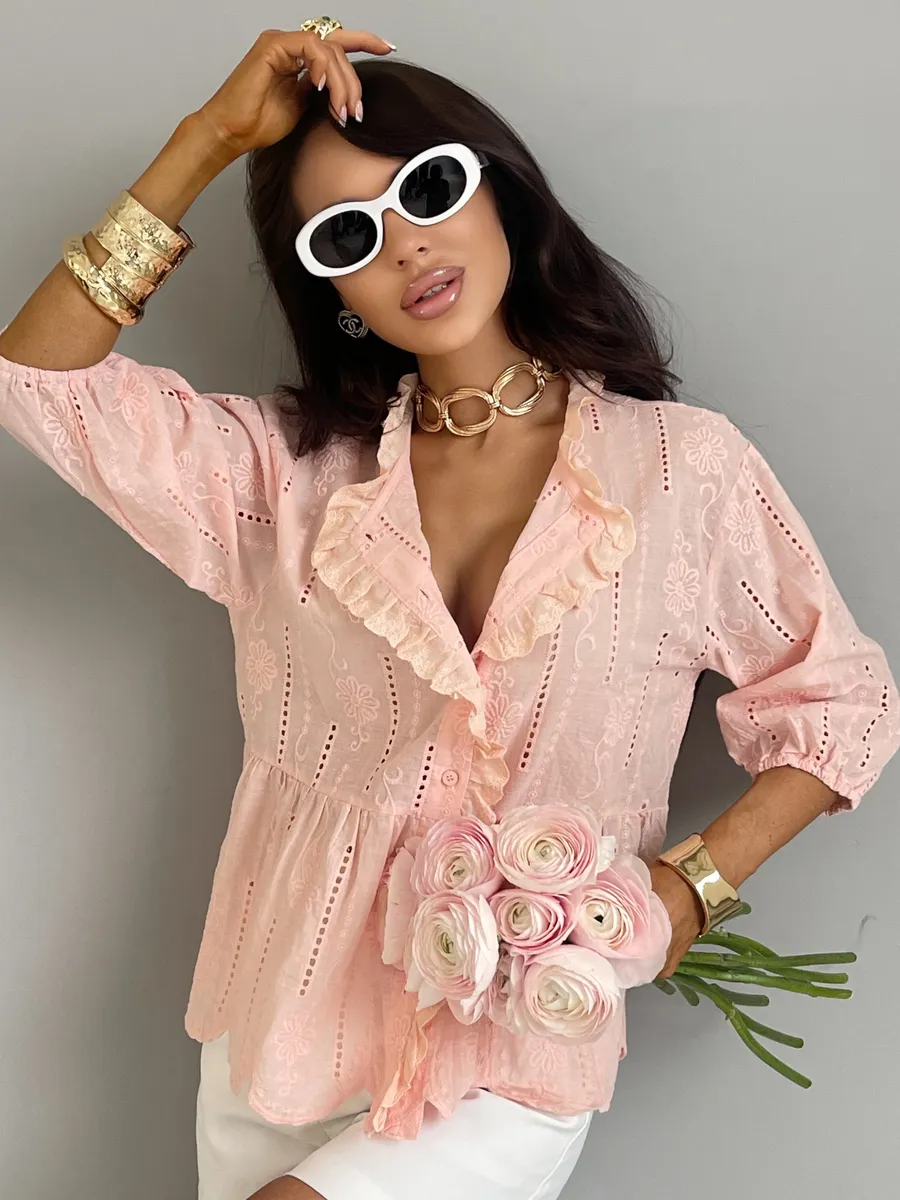 Розовая блузка нарядная летняя