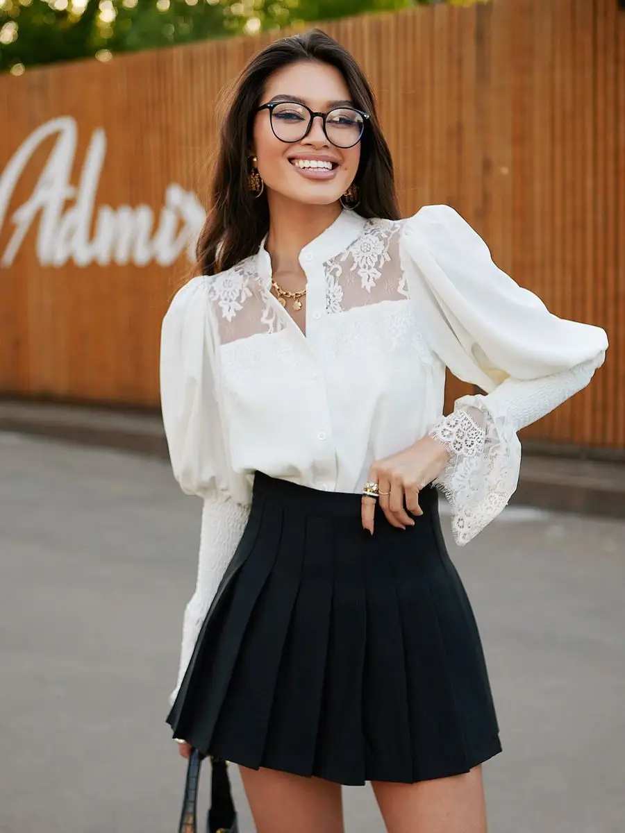 Белая блузка нарядная с кружевами