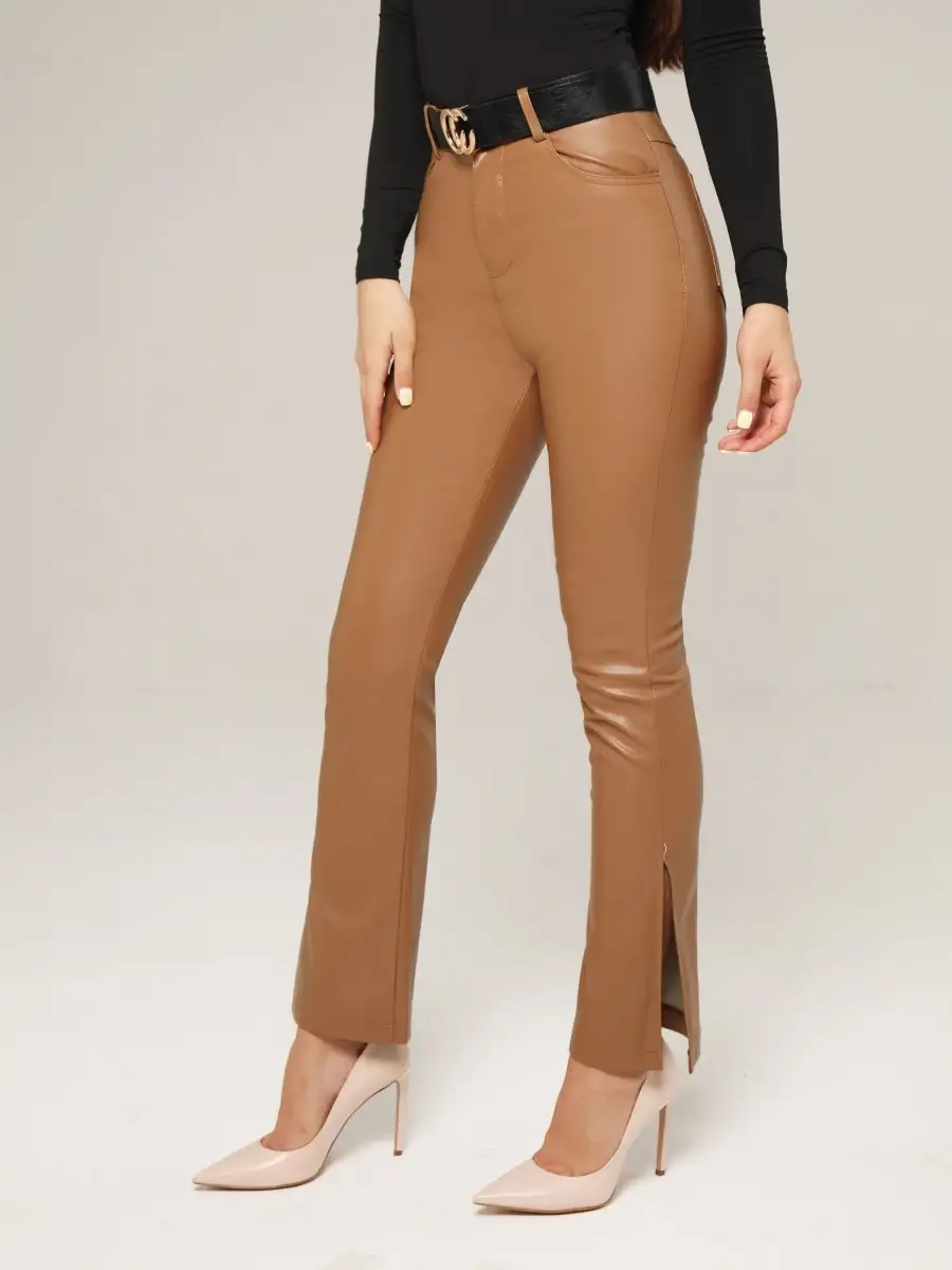Брюки женские кожаные из экокожи с разрезами внизу